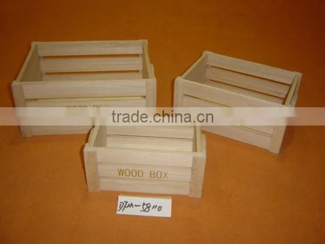 Arts and crafts paulownia wooden box