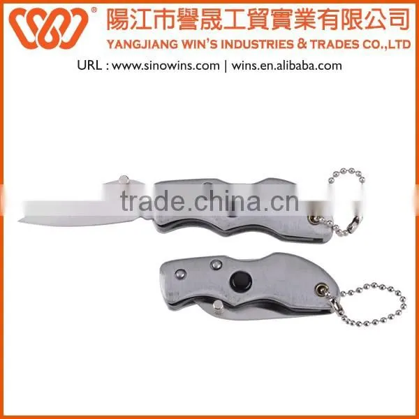 Plastic handle mini folding knife key chain with red LED