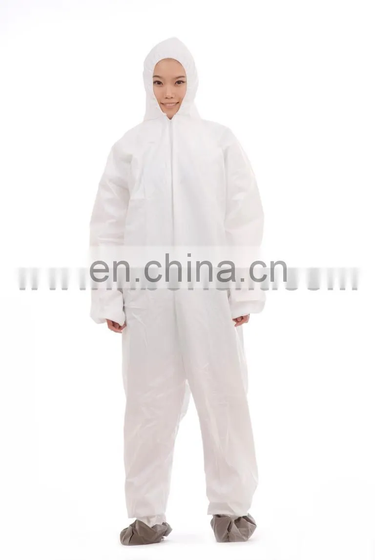 Protective waterproof PP SMS coverall with hood and feetcover for working