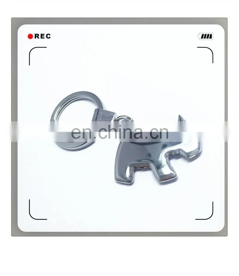 Wholesale fashion dog shaped metal keychain