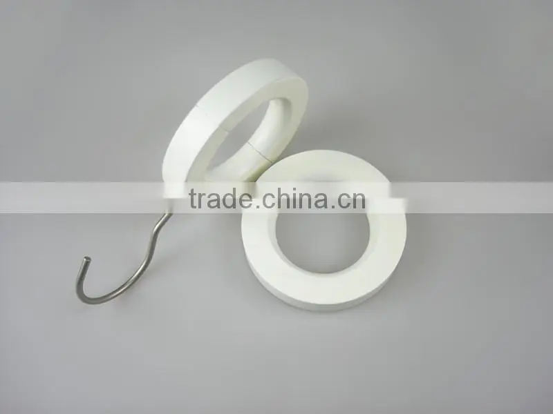 IY-480 white cheap wood scarf hanger