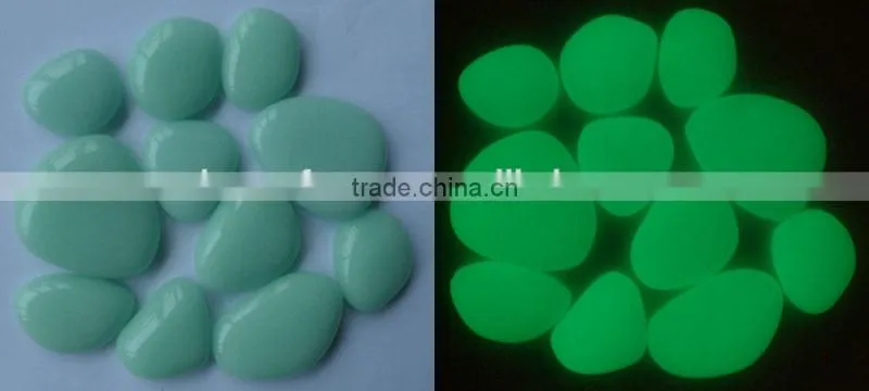 glow in the dark garden stone