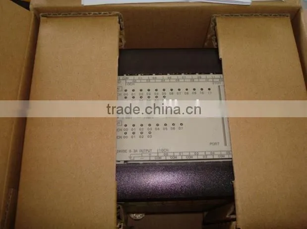 Omron CPM1A-40EDR PLC module