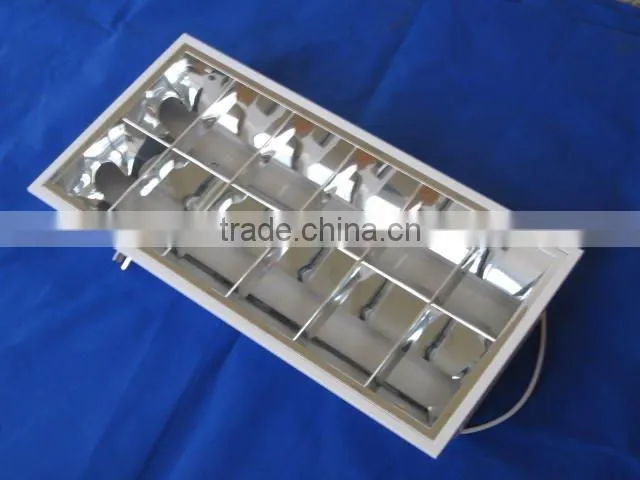 light fixture of ceiling