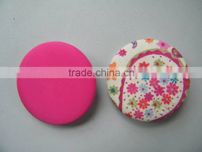 tin button badge (a set), promotion gift , pin badge