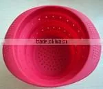 Silicone handle foldable colander