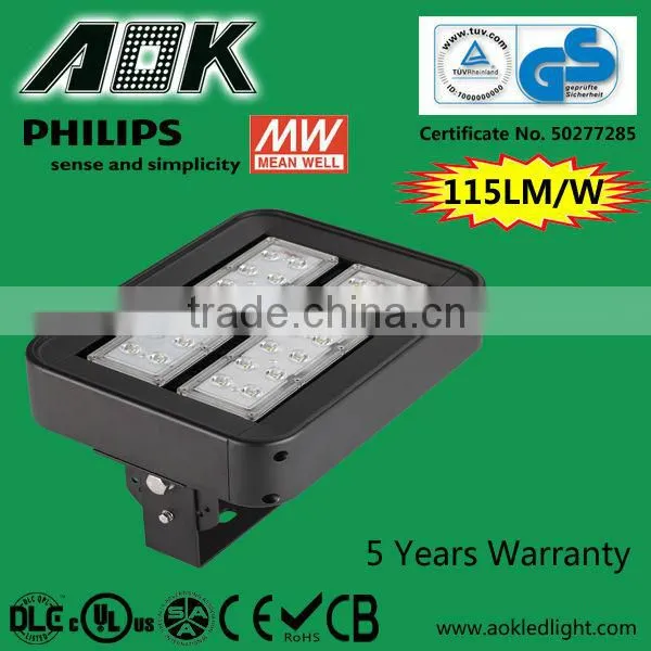 SAA UL CB Outdoor Dimmable Waterproof Solar IP Camera with LED Street Light