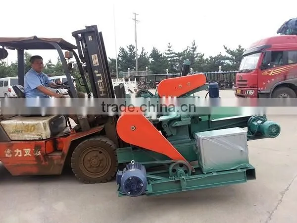 wood rotary peeling lathe / spindleless peeling machine / veneer peeler