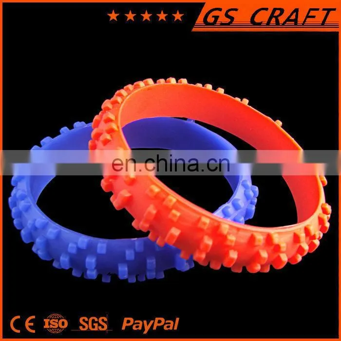 silicone bracelet glowing in dark with printed logo/green color luminous silicone bracelet /best for gifts to friends