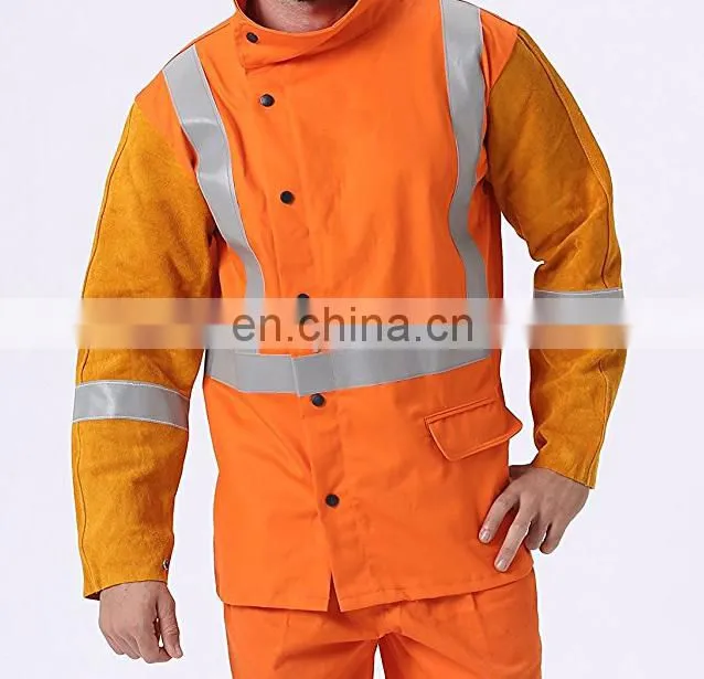 High Visibility Reusable FR Cotton Fire Retardant Clothing with Reflective Tape for Men's Working Safety