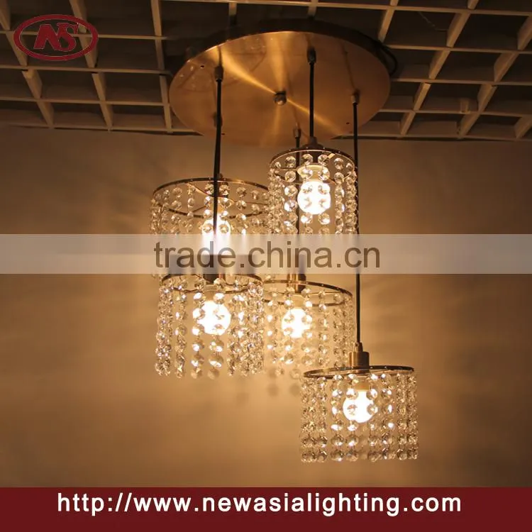 Crystal charming pendant light