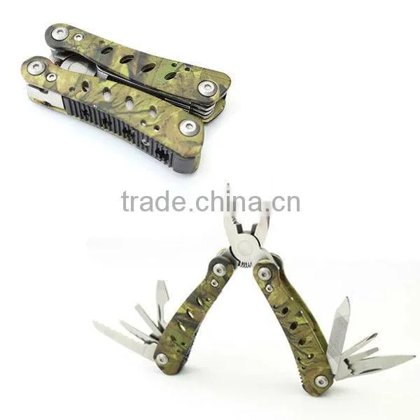 Unique plier tool