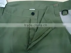 men's Garden pants with contract color knee pad