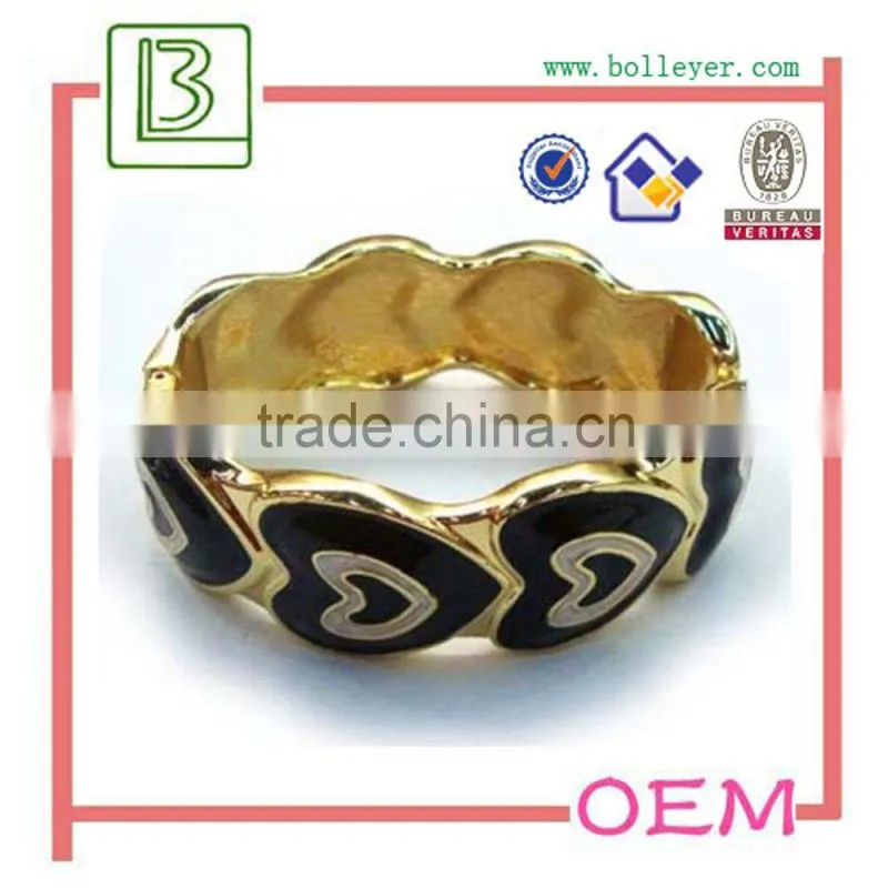 Customized Original Heart Bracelet Wholesale With Metal