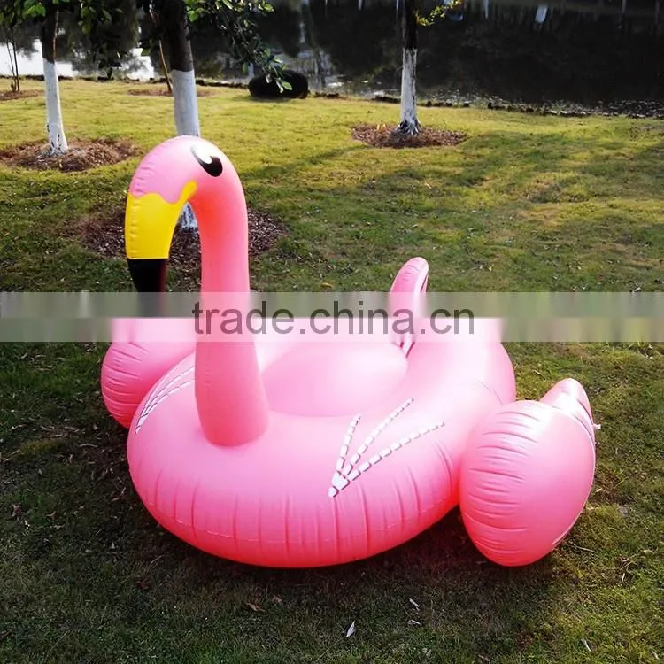 custom large Lip biting pool float raft for lounging