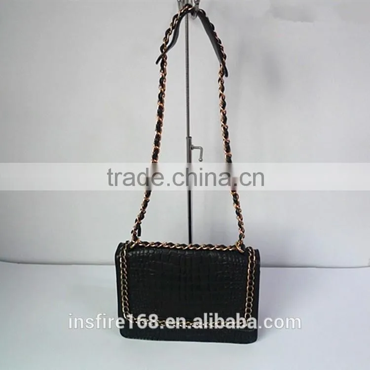 Alibaba china suppliers women chain shoulder portable handbag metal strap