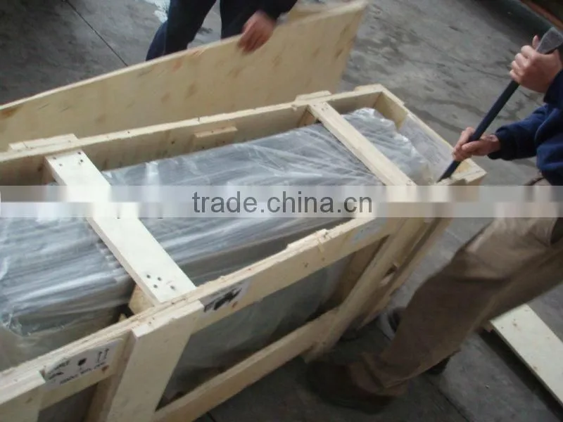 KIA GLASS WINDSCREEN K2700II