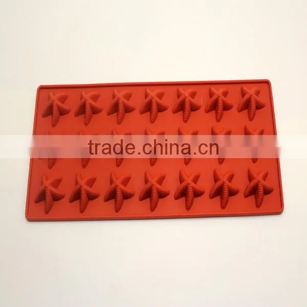 2016 Dongguan custom silicone ice cube tray