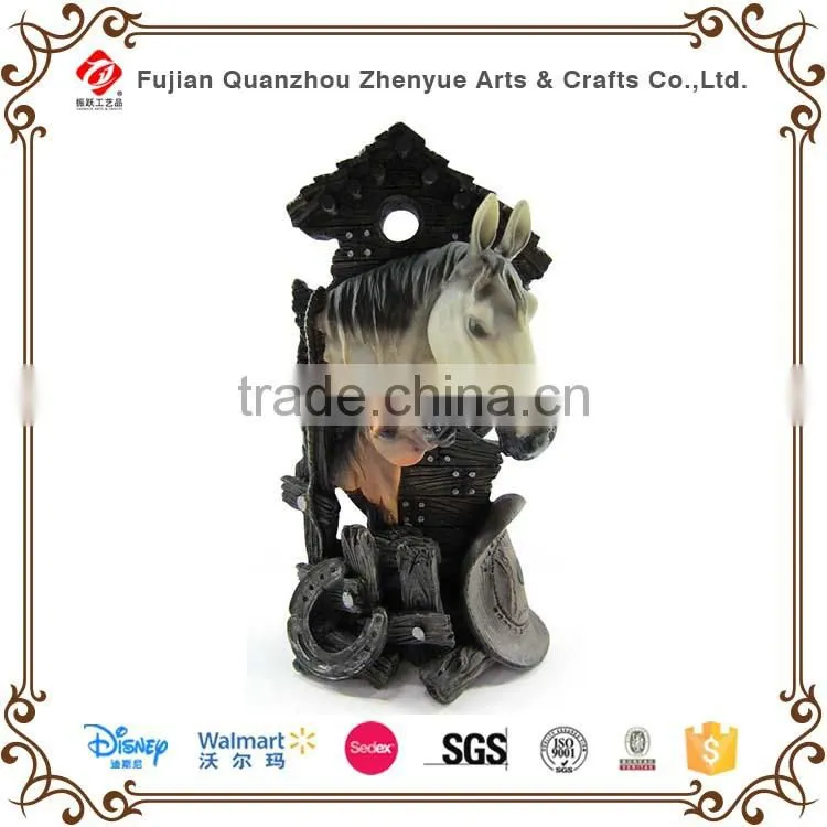 2015 hot selling resin horse head for business gift