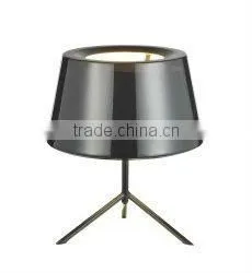 Shining White tripod table lighting with aluminum cover under table light MT4028S