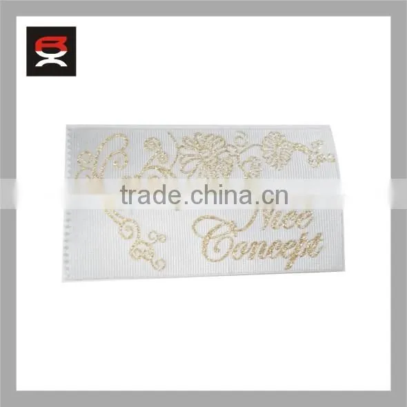 Lurex yarn metallic thread golden woven label
