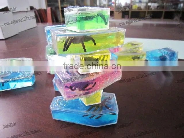 Factory supplier wholesale Crystal Coffin putty with dinosaur frog spider lizard alien crystal gift crystal toy crystal ball