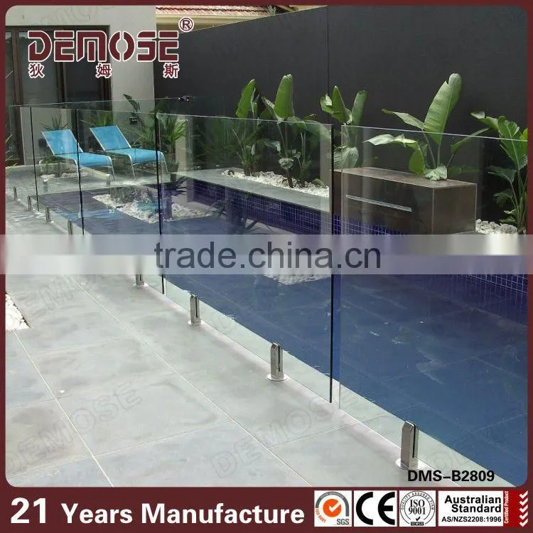 gate grill fence design / tempered glass fence panels for sale