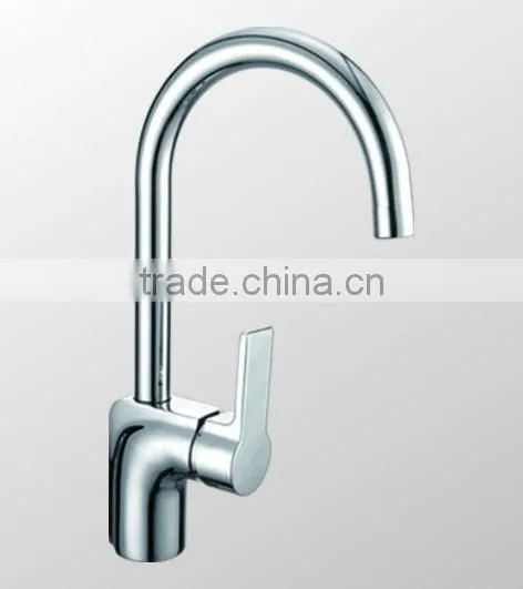 Modern cheap factory price antique European kitchen faucet