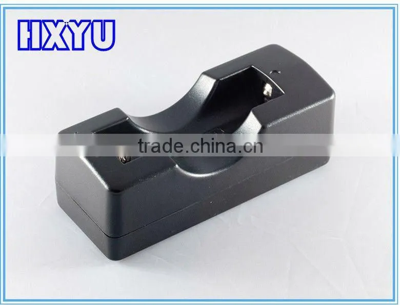 18650 Lithium 3.6V 3.7V Battery Charger with us plug