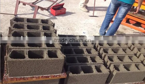 Concrete electric pole/pile mast making machine and moulds/machine for making concrete pipe
