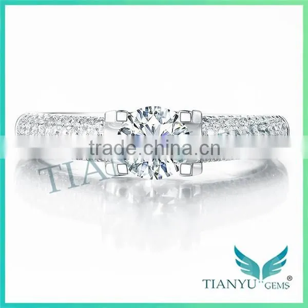 New Style Fashion Engagement Rings for Women 925 Sterling Sliver Moissanite Diamond Wedding Rings