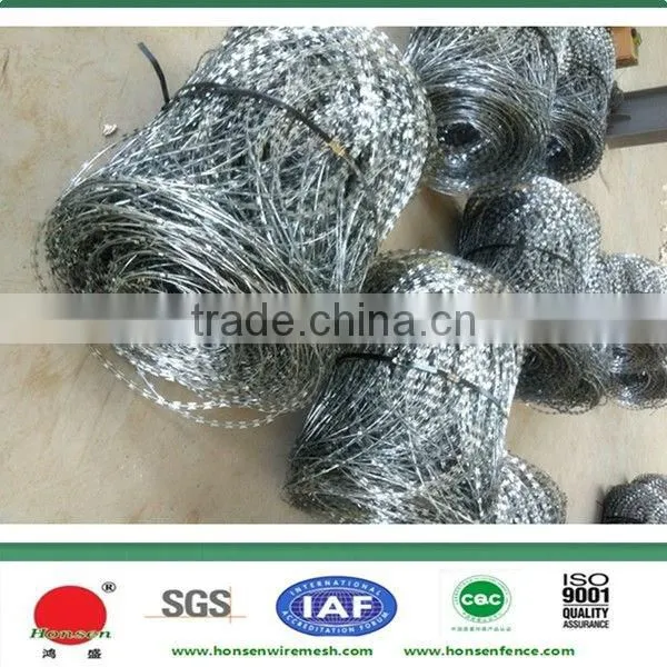 Good quality big discount razor wire prison fence