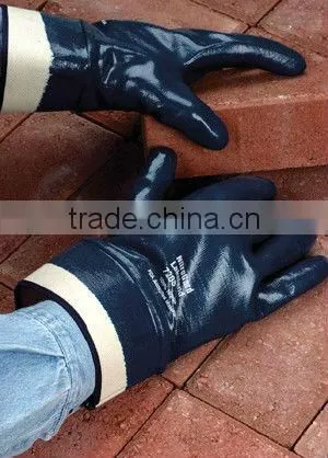 Widly used nitrile coated oil resistant work glove