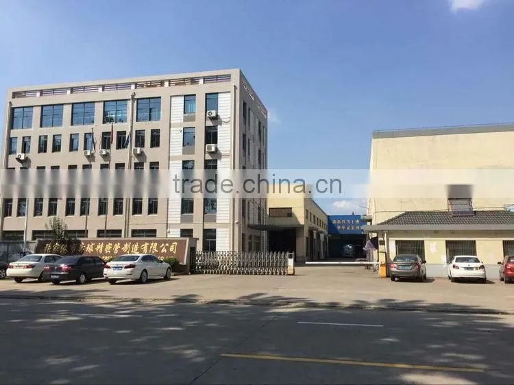 Light weight seamless galvanized steel pipes