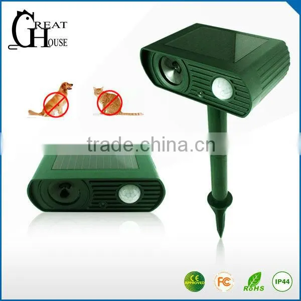 New generation solar animal repeller