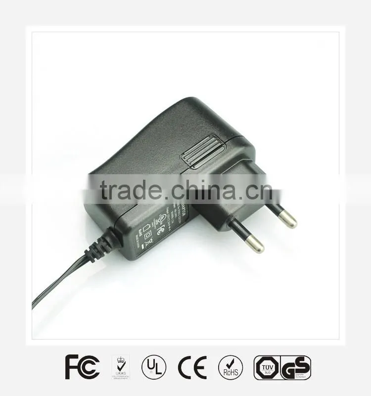 Input AC100-240V Output 9V2A direct plug-in 18W power adapter