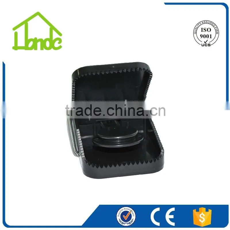 Heavy Duty Plastic Mouse Trap HD09836