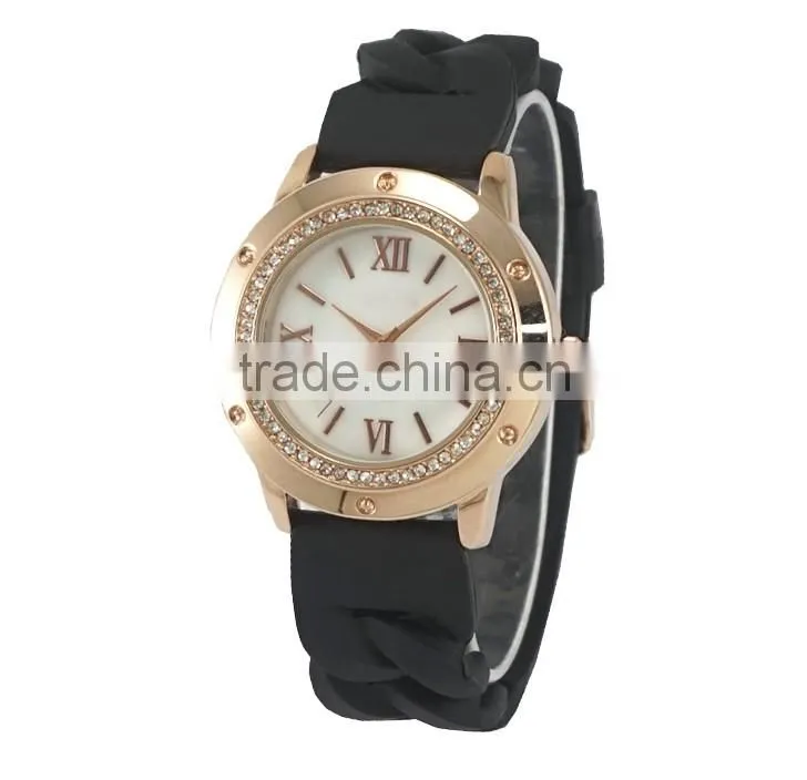 New models in the Doris Watch store alloy case silicone band fashion quartz wowmen watches on the alibaba