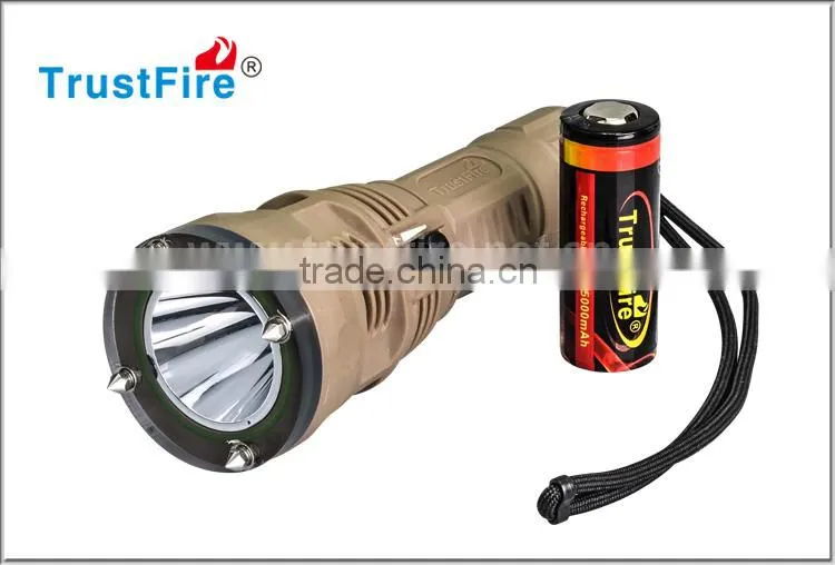 TrustFire DF001 650LM Professional dive torch diving to 100M, waterproof flashlights powered by CREE torch light with CE FCC