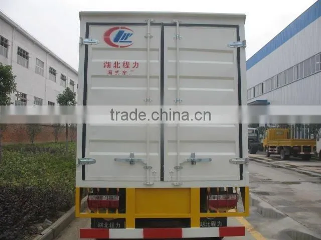 dongfeng 4x2 small van cargo truck, container cargo truck