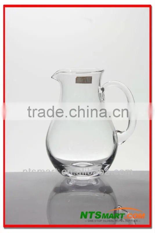 heat resistant borosilicate glass pitcher