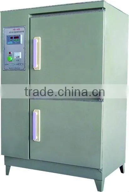 Low temperature test chamber