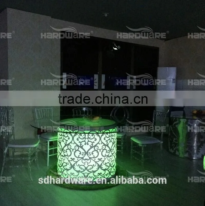 Dubai event design iron base glasss top LED round wedding table