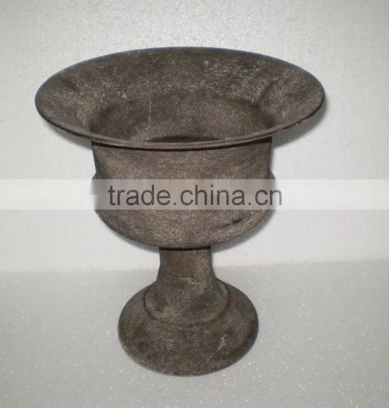 8009502MC- Metal Urn