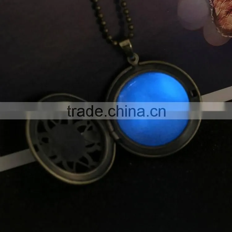 many styles!necklace for Christmas/ Necklace For Girls Party Dress Up