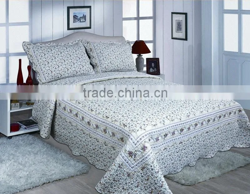 Elegant microfiber printed bedding set /bedspread set