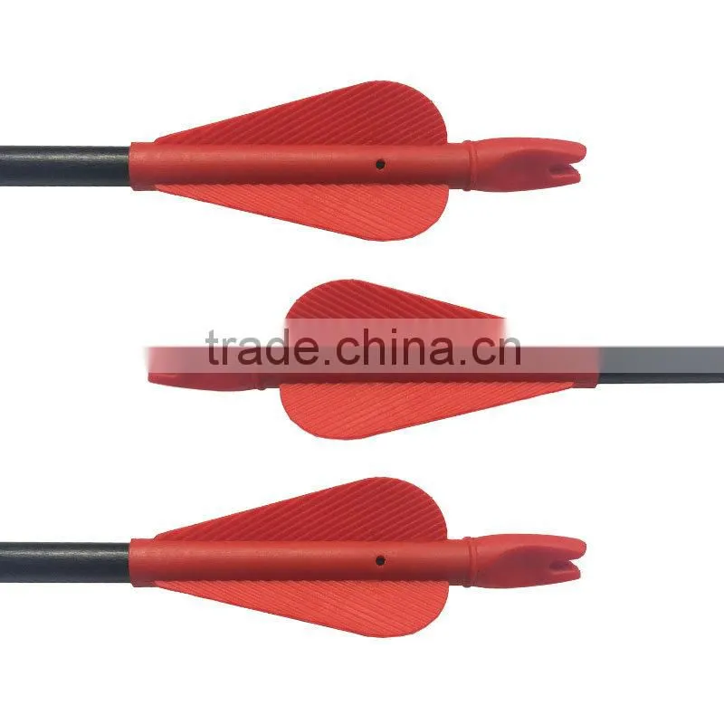 The cheapest fiberglass arrow steel tip and screw point red vanes nock arrow