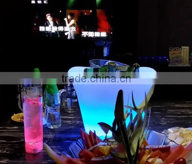 China made plastice rechargeable led wine bucket cooler