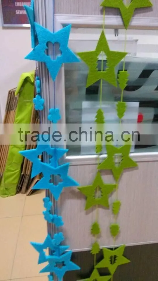 15020307 felt garland supplier