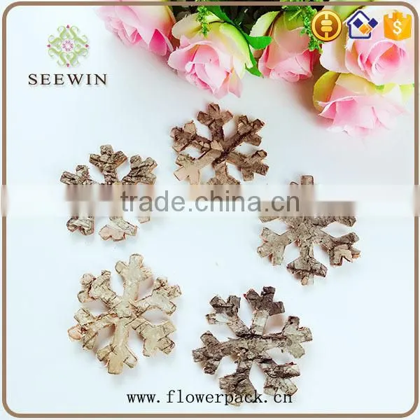Christmas series natural flowered bark engraving